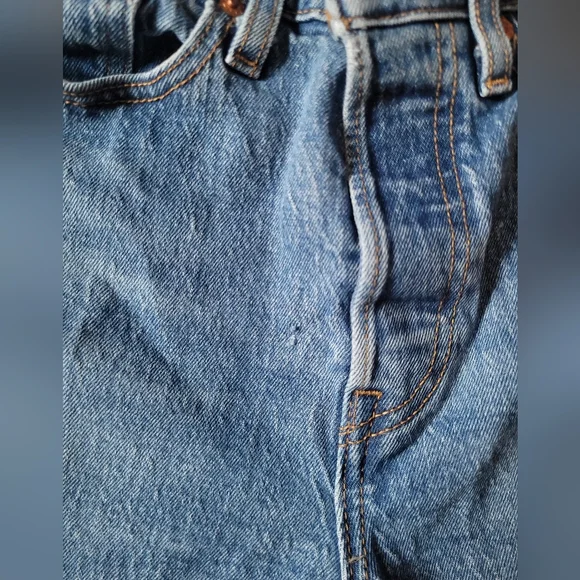 Levi's Wedgie Straight Jeans - Picture 2 of 7